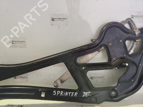 Used Front right window mechanism MERCEDES-BENZ SPRINTER 2-t Van (B901, B902) [1995-2006]  31730947