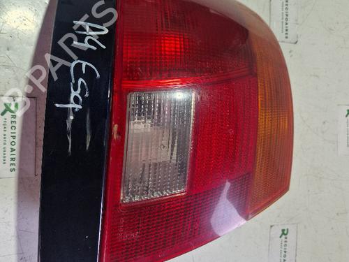 Feu arrière gauche AUDI A4 B5 (8D2) [1994-2001]  31732110