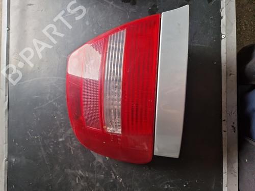 Feu arrière gauche AUDI A4 B5 (8D2) [1994-2001]  31726353