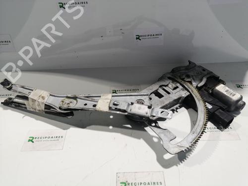 Used Front right window mechanism OPEL CORSA C (X01) [2000-2009]  31729804