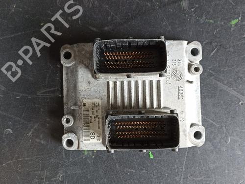 Used Engine control unit (ECU) Engine control unit (ECU) OPEL CORSA C (X01) [2000-2009] 31726545 31726545