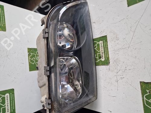 Used Right headlight VOLVO S40 I (644) [1995-2004]  31729454