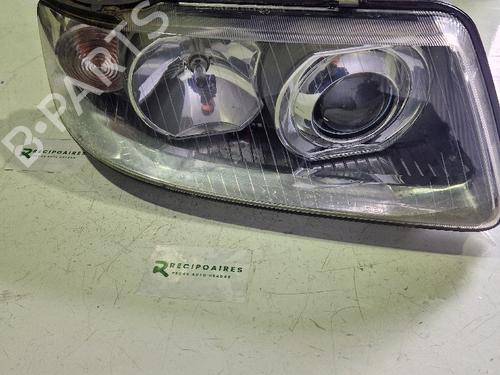 Used Right headlight AUDI A3 (8L1) [1996-2006]  31732828
