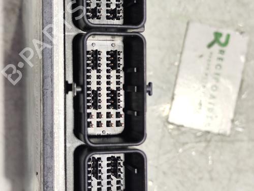 Engine control unit (ECU) MITSUBISHI CARISMA (DA_)  | BP31744083M57 