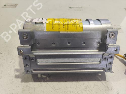 Used Passenger airbag MITSUBISHI CARISMA (DA_) [1995-2006]  31739575