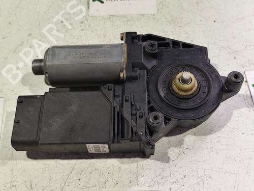 Rudehejsemotor forskærm højre VW PASSAT B5.5 (3B3) [2000-2005]  31736032