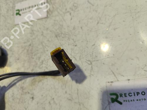 Front left seatbelt RENAULT TRAFIC II Van (FL) | BP31743988I26