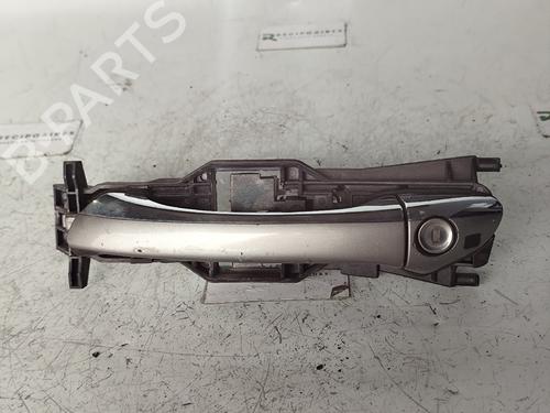Used Front left exterior door handle MERCEDES-BENZ C-CLASS T-Model (S203) [2001-2007]  31743008