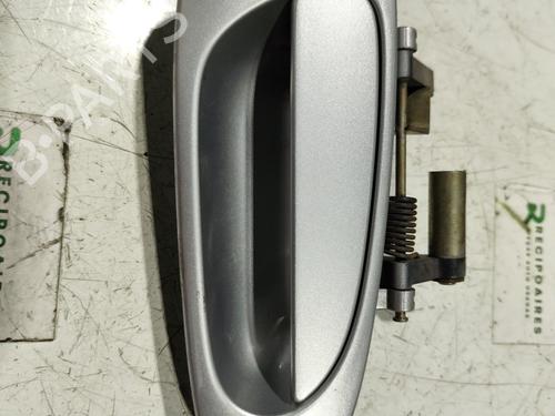 Used Rear right exterior door handle HONDA CIVIC VII Hatchback (EU, EP, EV) [2000-2006]  31730910