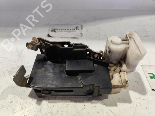 Venstre bak lås HYUNDAI TRAJET (FO) [1999-2008]  31734402