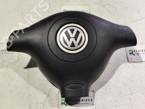 Used Driver airbag VW GOLF IV (1J1) [1997-2008]  31733852