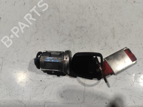 Used Switch FORD FIESTA V (JH_, JD_) [2001-2014]  31731717