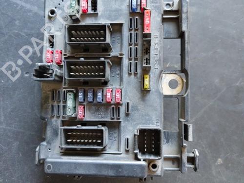 Used Fuse box PEUGEOT 307 (3A/C) [2000-2012]  31728097