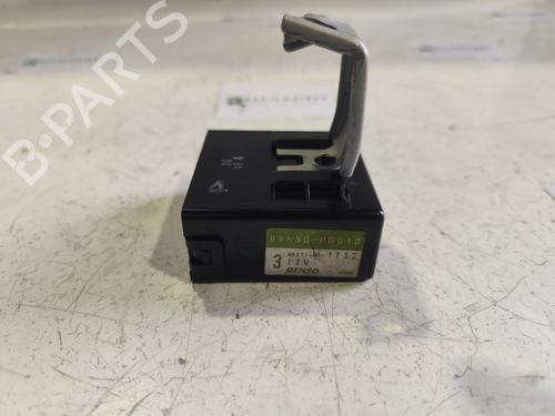 Used Electronic module TOYOTA YARIS (_P1_) [1999-2005]  31732911