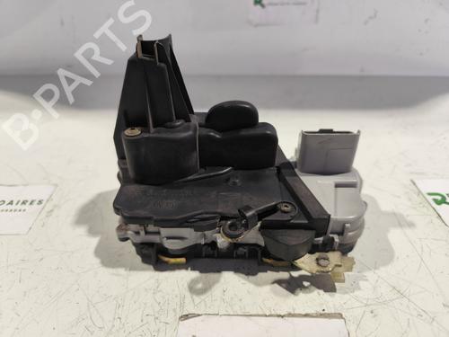 Used Front left lock Front left lock 31735765 31735765