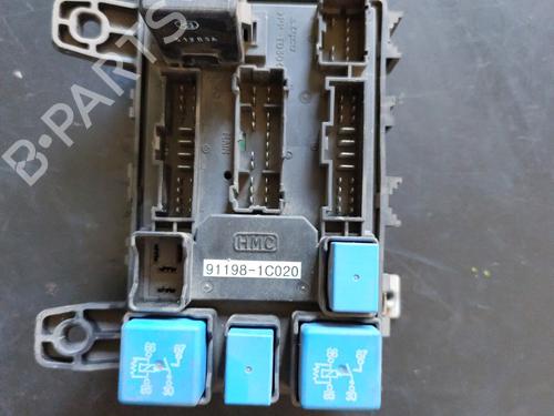 Used Fuse box Fuse box HYUNDAI GETZ (TB) [2001-2011] 31727938 31727938