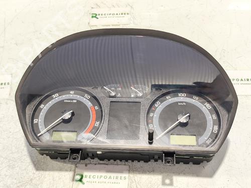 Used Instrument cluster SKODA FABIA I (6Y2) [1999-2008]  31743824