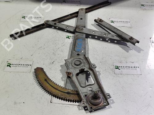 Used Front right window mechanism Front right window mechanism NISSAN PICK UP (720) [1980-1986] 31736471 31736471