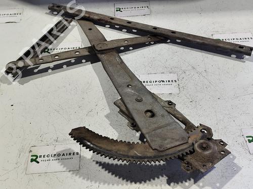 Used Front left window mechanism Front left window mechanism NISSAN PICK UP (720) [1980-1986] 31736468 31736468