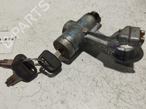 Commutateur NISSAN PICK UP (720) [1980-1986]  31744320