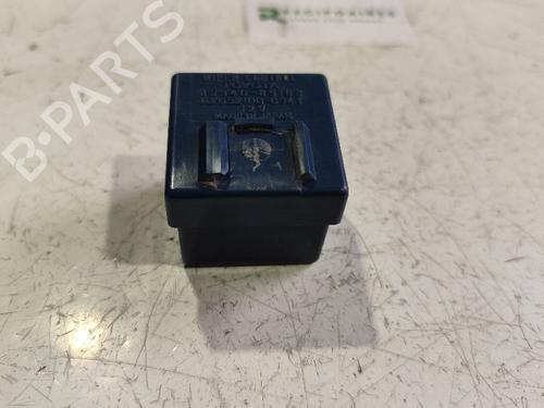 Used Electronic module TOYOTA 4 RUNNER III (_N18_) [1995-2003]  31732902