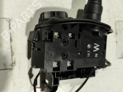 Used Steering column stalk RENAULT SCÉNIC II (JM0/1_) [2003-2010]  31730585