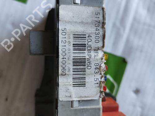 Fuse box LANCIA YPSILON (843_) | BP31728385E1 - Image 2