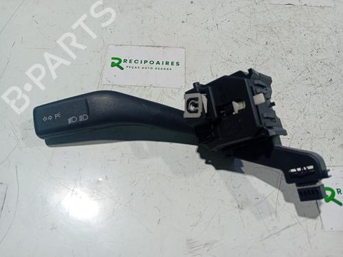 Commande de phare VW GOLF V (1K1) [2003-2010]  31733512