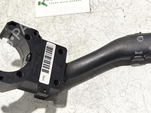 Used Steering column stalk SKODA FABIA I (6Y2) [1999-2008]  31744517