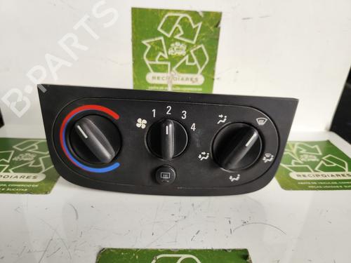 Used Climate control OPEL CORSA C (X01) [2000-2009]  31729376
