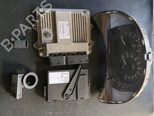 Used Electronic module OPEL CORSA C (X01) [2000-2009]  31727984