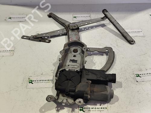 Used Front right window mechanism OPEL CORSA C (X01) [2000-2009]  31736561