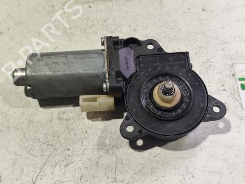 Used Left front window motor FORD FIESTA V (JH_, JD_) [2001-2014]  31734761