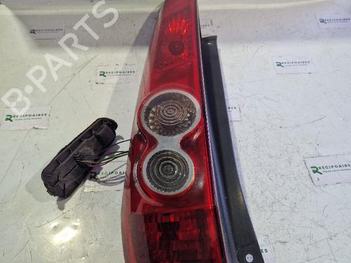Used Left taillight FORD FIESTA V (JH_, JD_) [2001-2014]  31733303