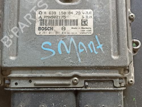 Used Engine control unit (ECU) SMART FORFOUR (454) [2004-2006]  31726193