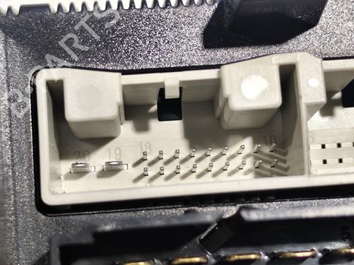 Climate control VW CADDY III Box Body/MPV (2KA, 2KH, 2CA, 2CH) | BP31739470I5