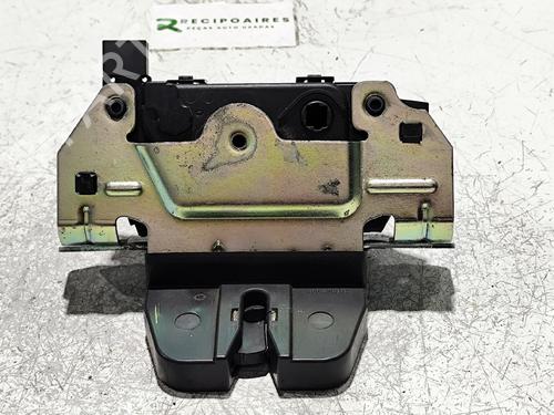 Used Tailgate lock OPEL ASTRA H (A04) [2004-2014]  31745027