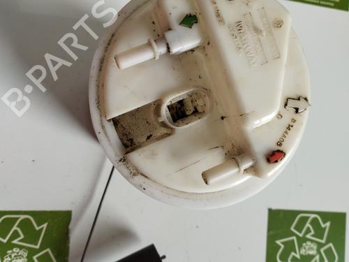 Used Fuel pump RENAULT CLIO II (BB_, CB_) [1998-2016]  31728563