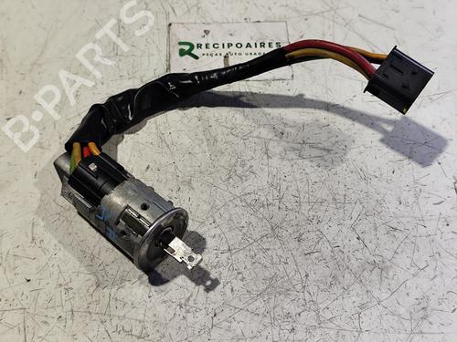Used Switch Switch RENAULT CLIO II (BB_, CB_) [1998-2016] 31733708 31733708
