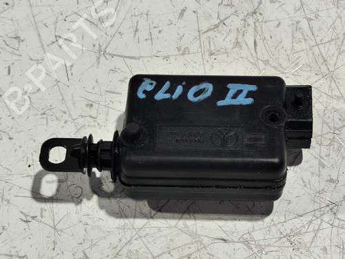 Used Electronic module RENAULT CLIO II (BB_, CB_) [1998-2016]  31740897