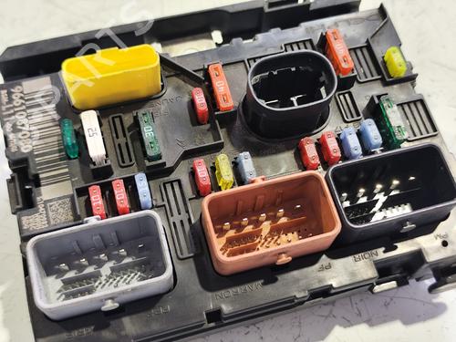 Fuse box PEUGEOT 307 SW (3H) | BP31739571E1