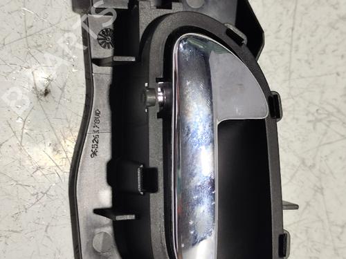 Used Rear left exterior door handle PEUGEOT 407 SW (6E_, 6D_) [2004-2011]  31742572