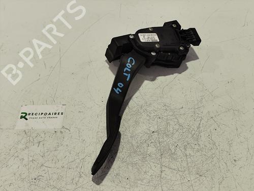 Pédale MITSUBISHI COLT VI (Z3_A, Z2_A) [2002-2012]  31741829