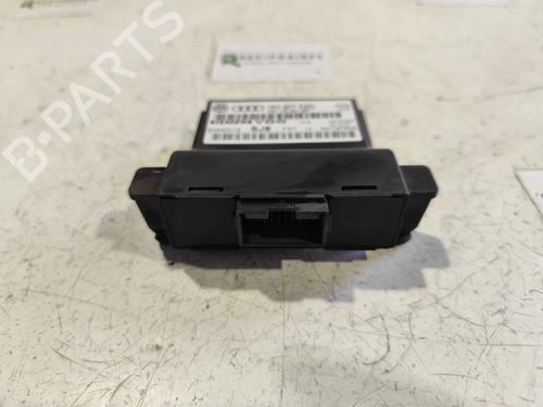 Used Electronic module VW GOLF V (1K1) [2003-2010]  31732493