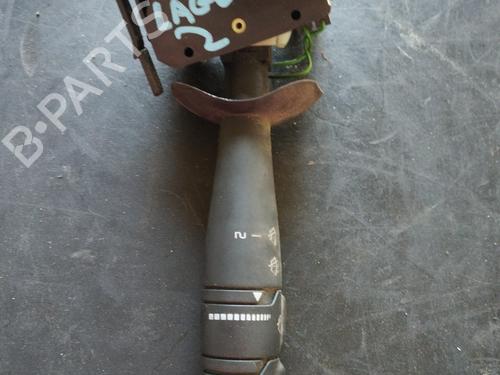 Used Steering column stalk RENAULT LAGUNA II (BG0/1_) [2001-2007]  31727108