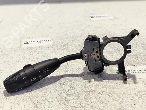 Forlygtekontakt MERCEDES-BENZ A-CLASS (W169) [2004-2012]  31743272