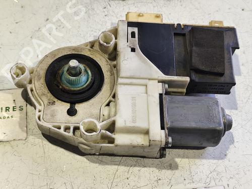Used Right front window motor CITROËN C4 Coupe (LA_) [2004-2013]  31736871