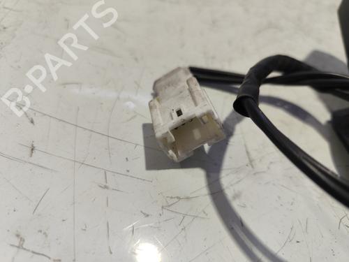 Rear center seatbelt CITROËN C4 I (LC_)  | BP31743636I27 