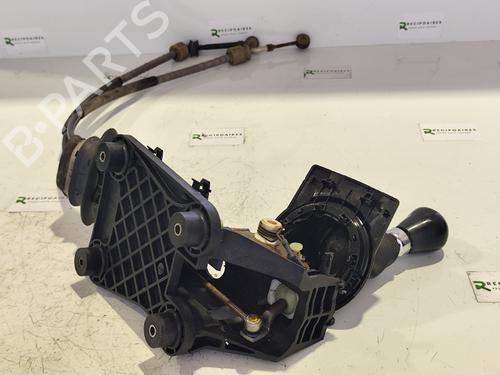 Used Gear lever CITROËN C4 I (LC_) [2004-2014]  31740535