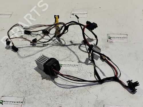 Used Electronic module CITROËN C4 I (LC_) [2004-2014]  31740463